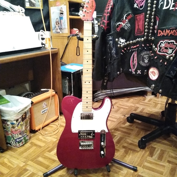 Fender squire telecaster HH w/ maple fingerboard - Picture 1 of 7